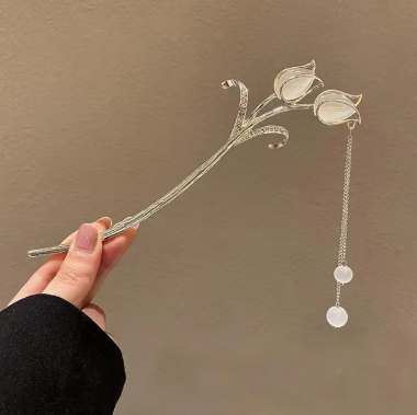White Rose Traditional Chinese Hairpin
