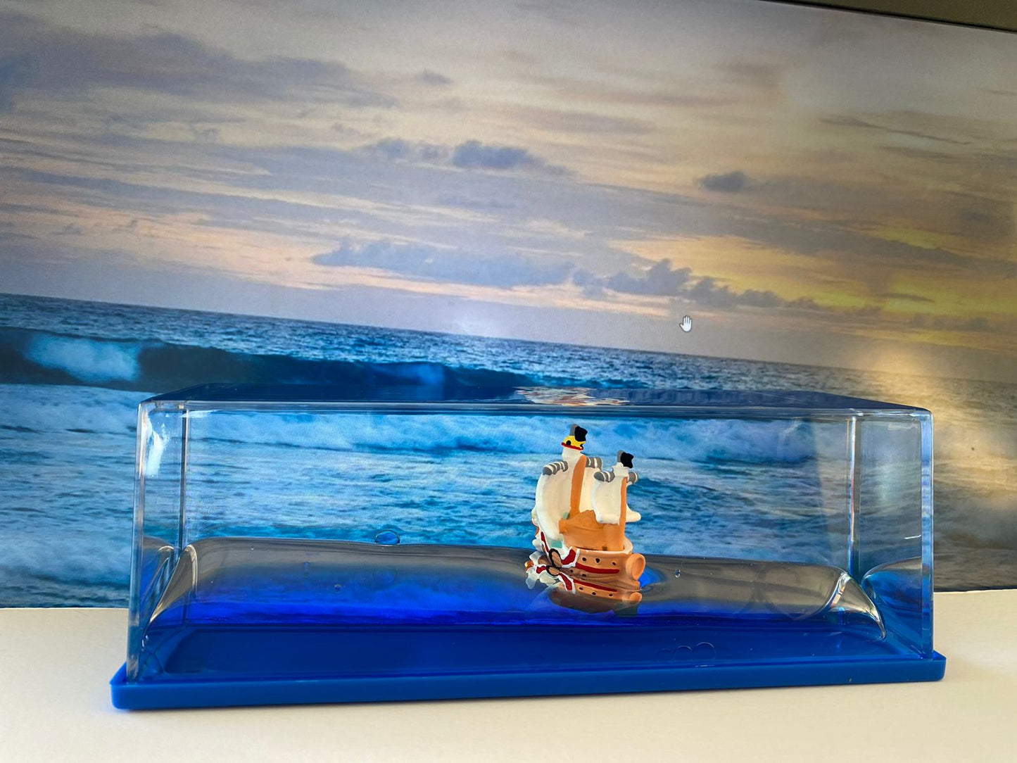 Thousand Sunny Pirate Ship - Floating Ship