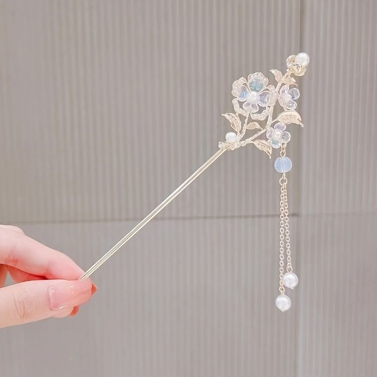 Pearlescent Bloom Hairpin