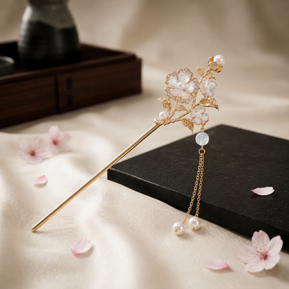 Pearlescent Bloom Hairpin